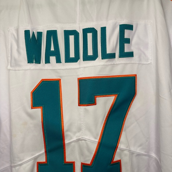 NWT Jaylen Waddle Miami Dolphins Jersey - Picture 6 of 6